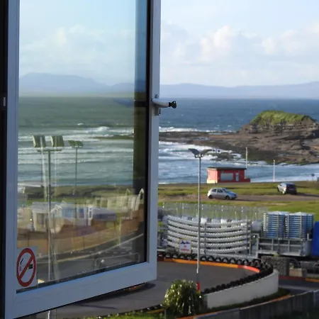 Seashell Cove Luxurious Sea View Free Wifi Netflix Sleeps 5 *