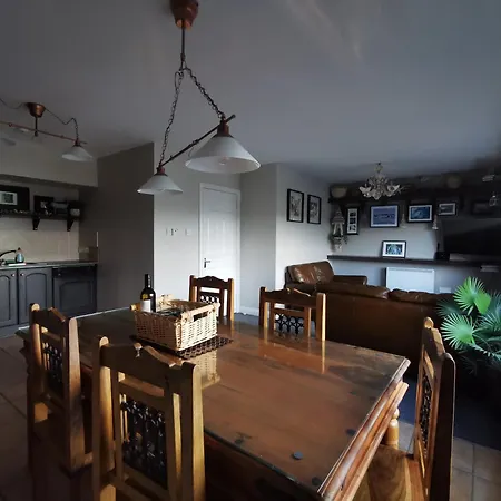 Apartment Seashell Cove Luxurious Sea View Free Wifi Netflix Sleeps 5 *