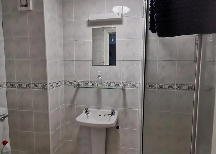 아파트 Seashell Cove Luxurious Sea View Free Wifi Netflix Sleeps 5